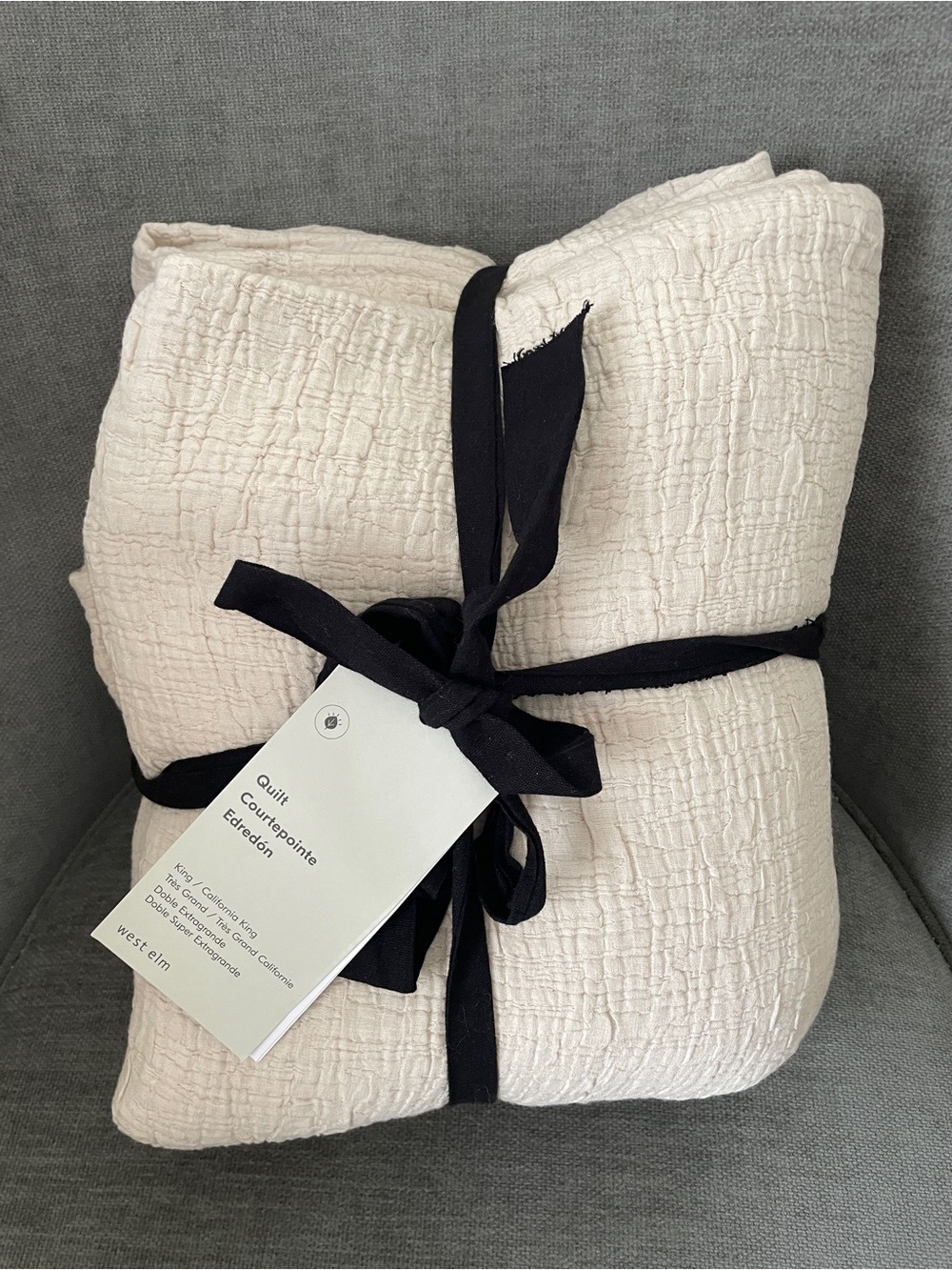 NWT West Elm Soft Cream Washed Cotton King Quilt 92” x 88” biege color